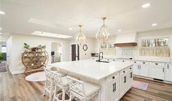 755 Sand Run Rd, Akron, OH 44313