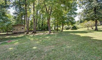 604 Hemlock Dr, Asheboro, NC 27205