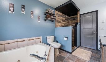 4700 Rural Oaks Dr SE, Alexandria, MN 56308