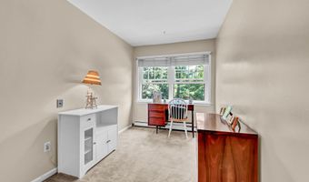 116 Homestead Ln 116, Brookfield, CT 06804