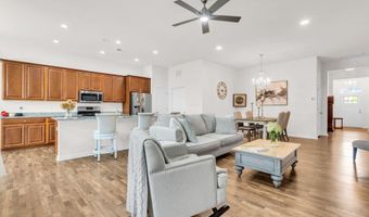 3 Raccoon Ln, Barnegat, NJ 08005