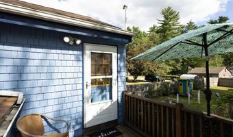 116 Pond St, Newton, NH 03858