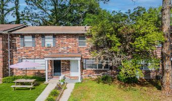 1508 JORDAN St, Atlantic Beach, FL 32233