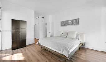 20505 E Country Club Dr 137, Aventura, FL 33180