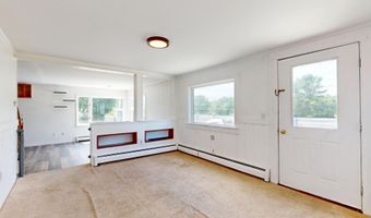 15 W Waterman Rd, Auburn, ME 04210