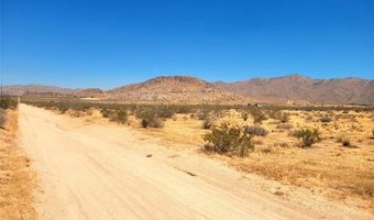 38 Japatul Rd, Apple Valley, CA 92307