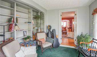 1415 Inwood Rd, Alliance, OH 44601