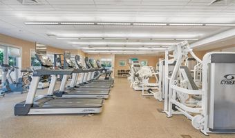 20000 E Country Club Dr TS02, Aventura, FL 33180