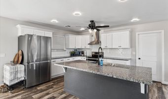 5146 N FLORES Ln, Casa Grande, AZ 85194