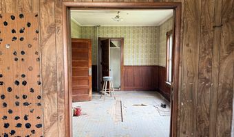 32 Berlin St, Barre, VT 05641