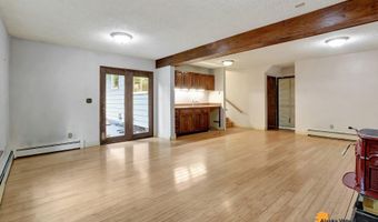 1336 Staubbach Cir, Anchorage, AK 99508
