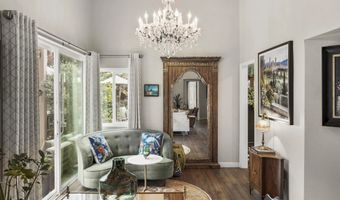 2708 Grove Ave, Carlsbad, CA 92008