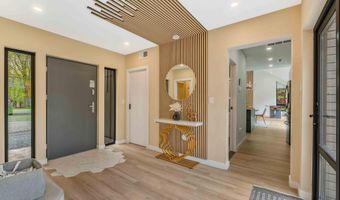 72 Keats Ln, Albrightsville, PA 18210