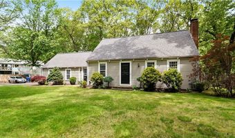 689 Middle Rd, East Greenwich, RI 02818