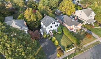 91 Ireland Pl, Amityville, NY 11701
