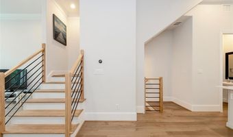 4094 Runyon Rd, Addison, TX 75001