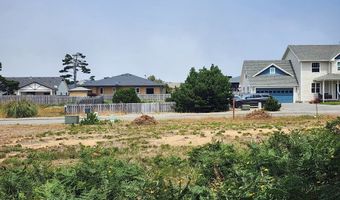 845 ROGERS Pl, Bandon, OR 97411