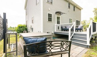 35 Thatcher Way, Barrington, NH 03825