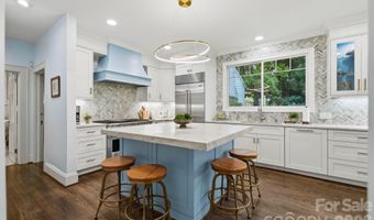 2700 Belvedere Ave, Charlotte, NC 28205