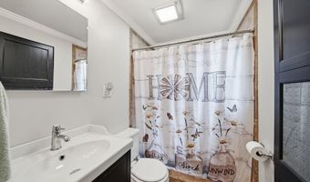 800 Bradish St, Adrian, MI 49221