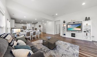 21 Aurora Cir, Barnegat, NJ 08005