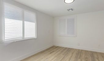 830 S GREENLEAF Ln, Avondale, AZ 85323