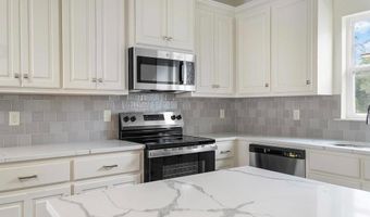 6908 Goya Ave #A, Baton Rouge, LA 70806