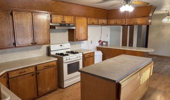 423 Ave J, Beaver, OK 73932