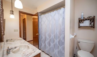 6685 Elwood St, Austintown, OH 44515