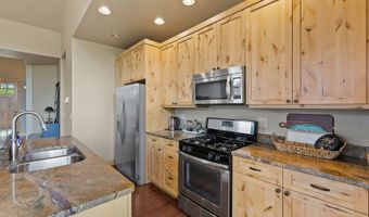 220 Bluebunch Ct, Bigfork, MT 59911