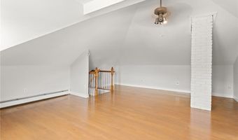 1251 Mendon Rd, Cumberland, RI 02864