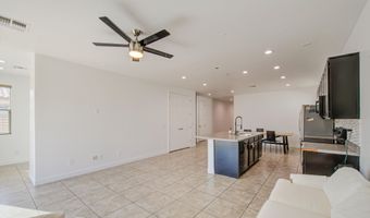 929 E OVERLIN Ln, Avondale, AZ 85323