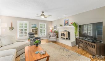 26 Moriah Ln, Asheville, NC 28803