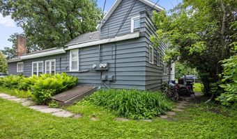 321 6th Ave E, Alexandria, MN 56308