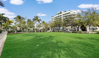 1025 92nd St 601, Bay Harbor Islands, FL 33154