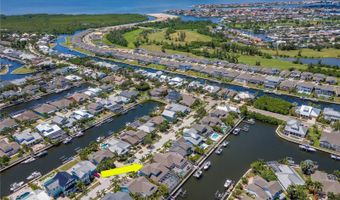 5721 SEA TURTLE Pl, Apollo Beach, FL 33572
