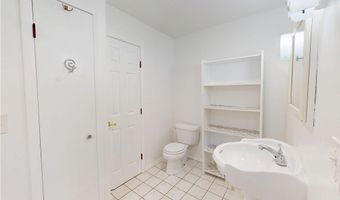 824 S Chillicothe Rd 14, Aurora, OH 44202