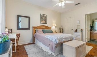 710 E Boyd Dr 305, Baton Rouge, LA 70808