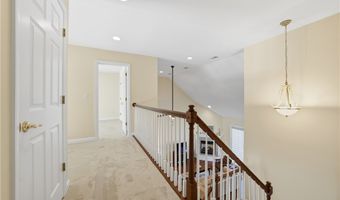 819 Strasburg Dr, Adams Twp., PA 16046