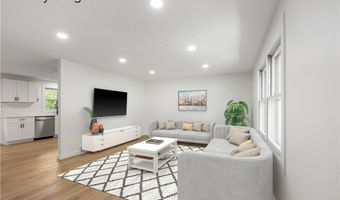 1009 OAK TREE Rd, Akron, OH 44320
