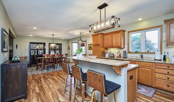 1002 SE 8th St, Ankeny, IA 50021