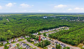 5 Tradewinds Ave, Barnegat, NJ 08005