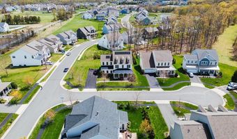 24814 BARRINGTON GROVE Ct, Aldie, VA 20105