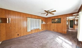 182 Bush Gdns, Alden, NY 14004