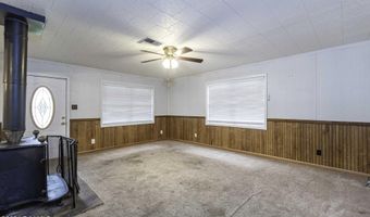 9903 Apple Dr, Abbeville, LA 70510