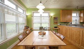 721 Hewitt Rd, Bristol, VT 05443