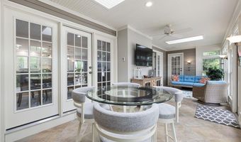 80 Douglas Dr, North Kingstown, RI 02874