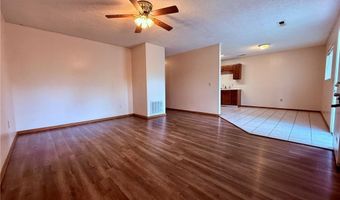 202 NW J St B, Bentonville, AR 72712