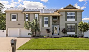 28 Hannah Lee Rd, Barnegat, NJ 08005