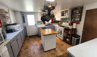315 N Main St, Allegan, MI 49010